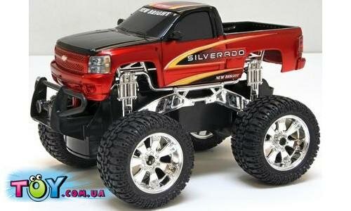 Автомобиль на радиоуправлении Chevy Silverado (black/red) или Jeep Wrangler (silver/black), 1:25