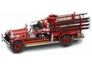 Серия "Signature". Автомобиль SEAGRAVE SUBURBANITE 1927г., красный (1:24)