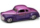 Серия "Shyne Rodz". Автомобиль PLYMOUTH 1941г., 1:18, 2 цвета